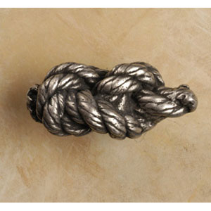 Anne at home 862 Eight knot-lg knob